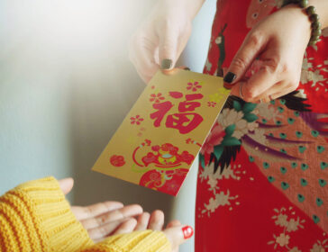 Guide To Chinese New Year Red Packets In Hong Kong – Who To Give Them To And How Much To Give?