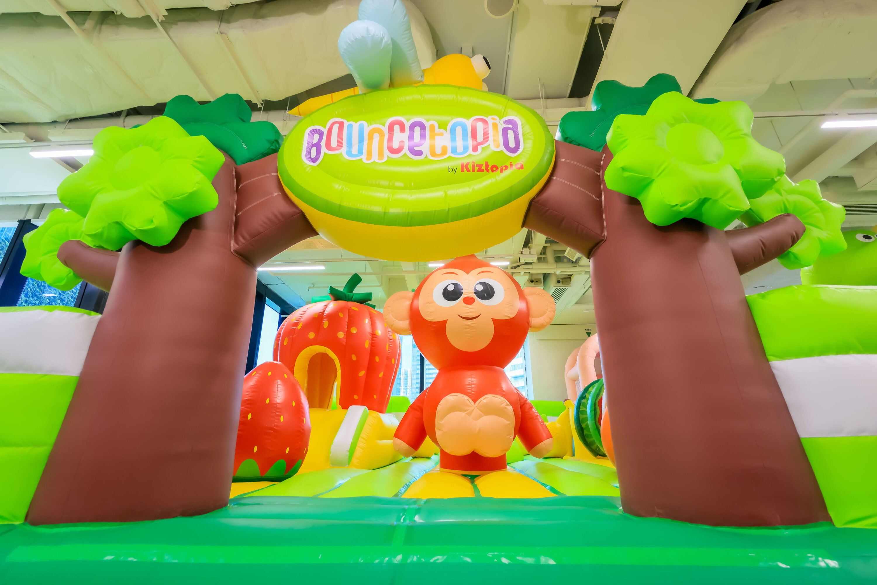 kiztopia jumptopia airside hong kong