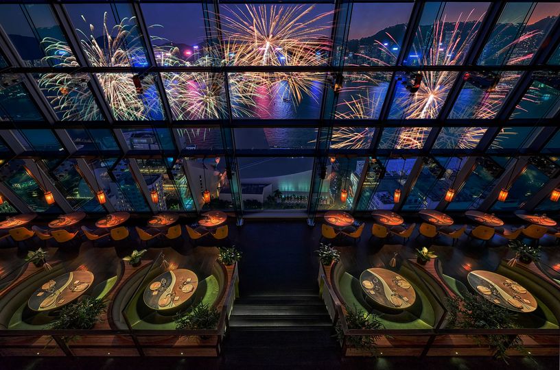 best restaurants and hotels to watch fireworks