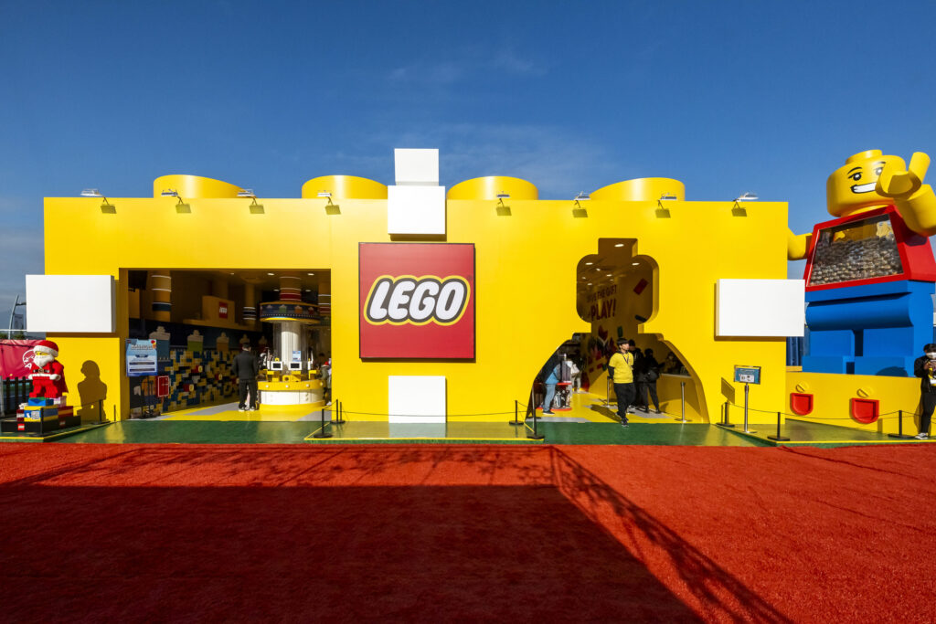 Your Ultimate Guide To The AIA Carnival In Hong Kong 2024 4